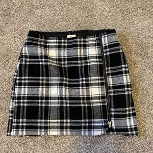 Hollister skirt